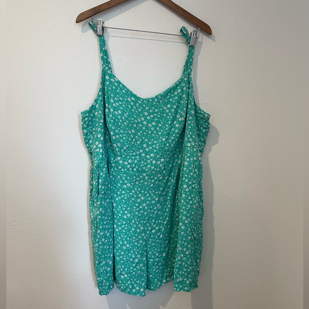 TORRID Challis Spring Easter Floral Flowy Romper Green 4X